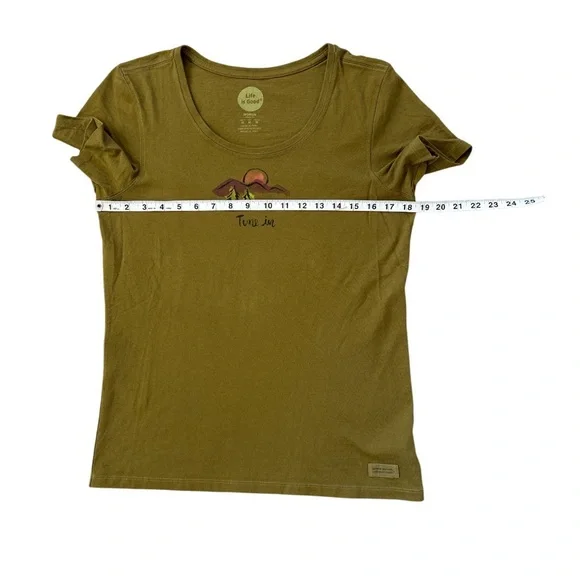 Life Is Good Women’s Olive Tune In Mountain Graphic T-Shirt - Medium - Picture 7 of 7
